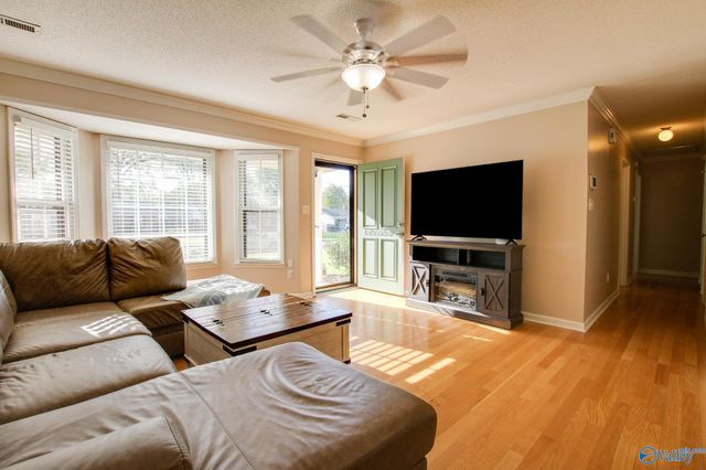 1612 Wilshire Avenue, Decatur, AL 35603