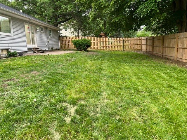 1219 Royal Oaks Drive, Davenport, IA 52806