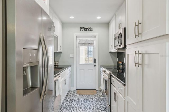 124 E HARDING STREET, Orlando, FL 32806