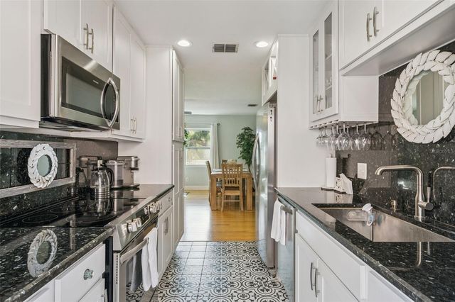 124 E HARDING STREET, Orlando, FL 32806