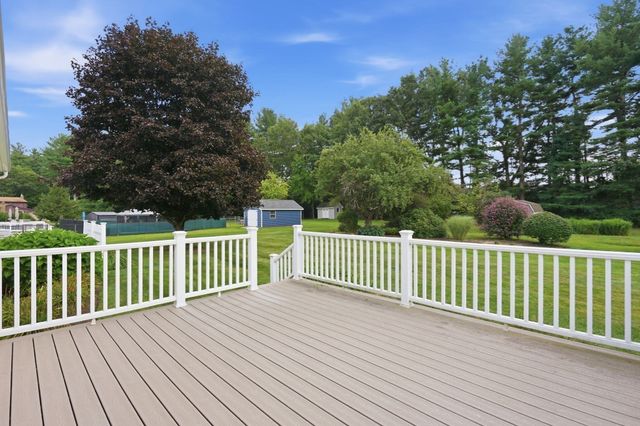 31 Deborah Lane, Westfield, MA 01085