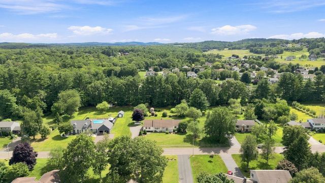 31 Deborah Lane, Westfield, MA 01085