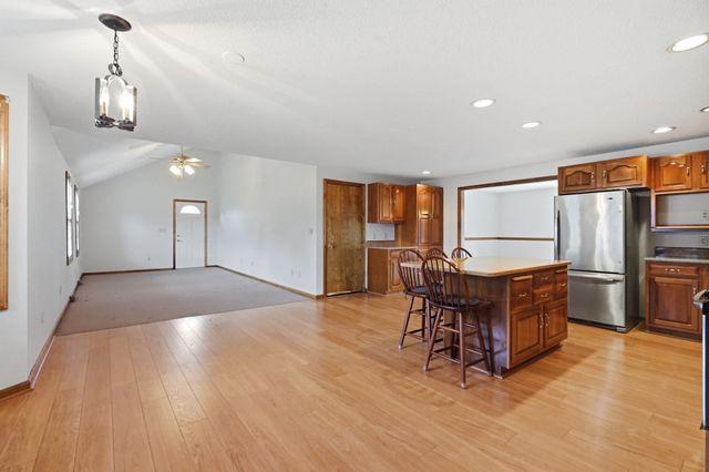 31 Deborah Lane, Westfield, MA 01085
