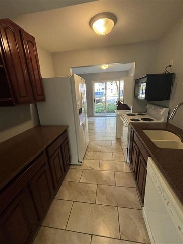 3647 Kenbrooke Court, Kalamazoo, MI 49006