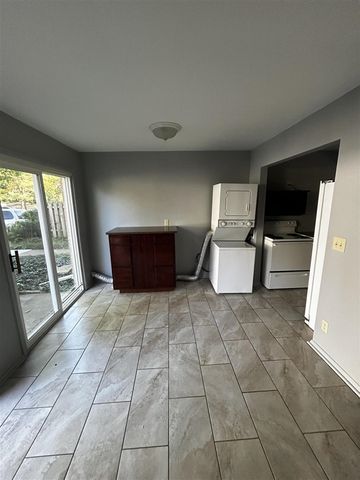 3647 Kenbrooke Court, Kalamazoo, MI 49006