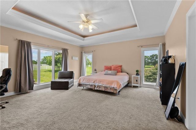 13801 S Pebblebrook Lane, Greenwood, MO 64034