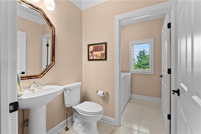 13801 S Pebblebrook Lane, Greenwood, MO 64034