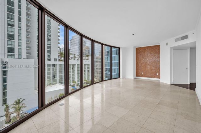 333 Las Olas Way 1602, Fort Lauderdale, FL 33301