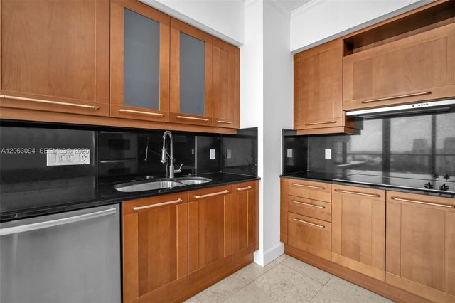 333 Las Olas Way 1602, Fort Lauderdale, FL 33301