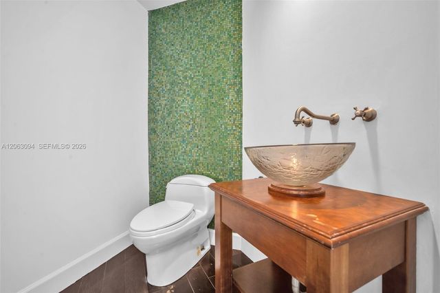 333 Las Olas Way 1602, Fort Lauderdale, FL 33301