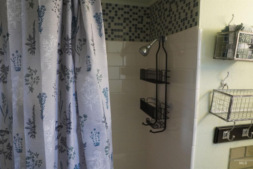 489 SE 2nd Ave 35, Ontario, OR 97914 photo 11