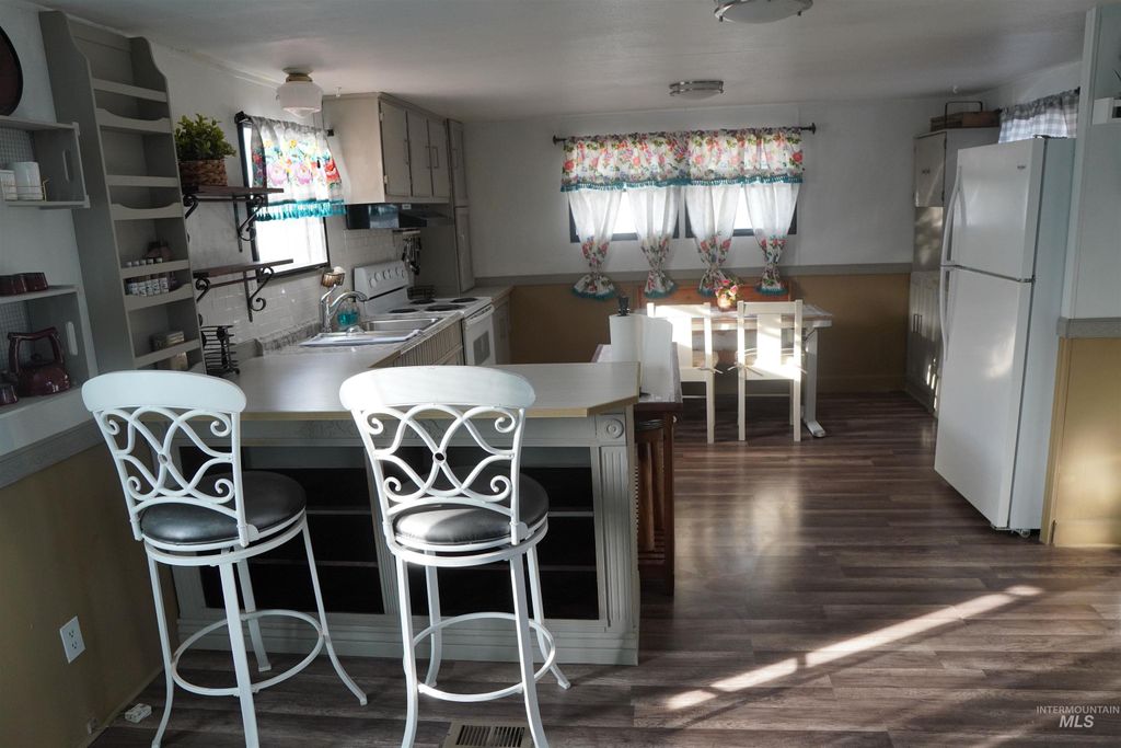 489 SE 2nd Ave 35, Ontario, OR 97914 photo 4