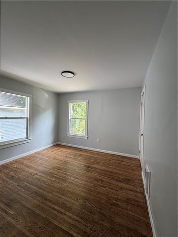 77 Locust Street, Rochester, NY 14613
