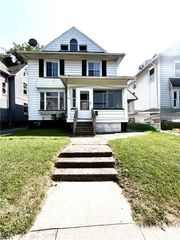 77 Locust Street, Rochester, NY 14613