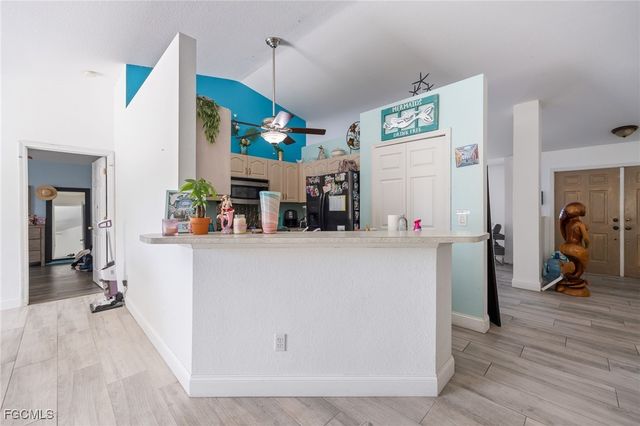 2022 NW 9th TER, Cape Coral, FL 33993