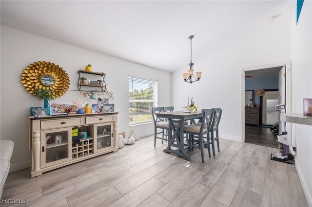 2022 NW 9th TER, Cape Coral, FL 33993