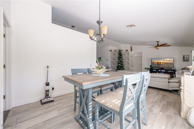 2022 NW 9th TER, Cape Coral, FL 33993