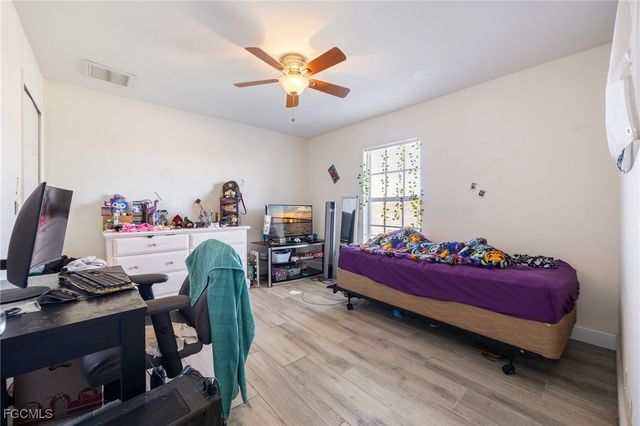 2022 NW 9th TER, Cape Coral, FL 33993