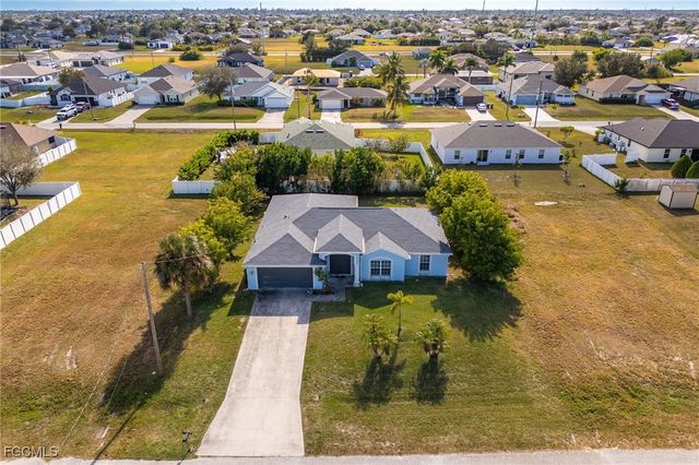 2022 NW 9th TER, Cape Coral, FL 33993