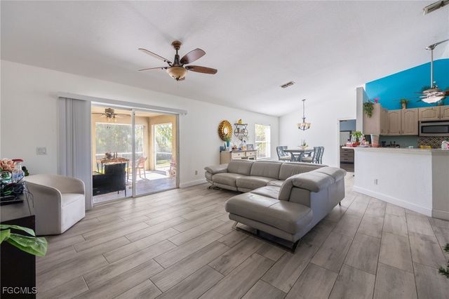 2022 NW 9th TER, Cape Coral, FL 33993