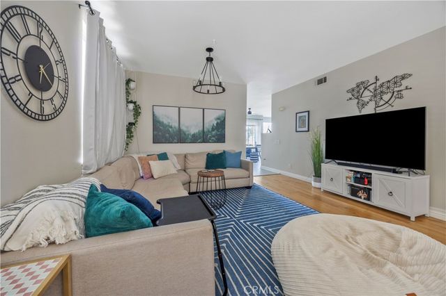 8865 E Wiley Way, Anaheim Hills, CA 92808