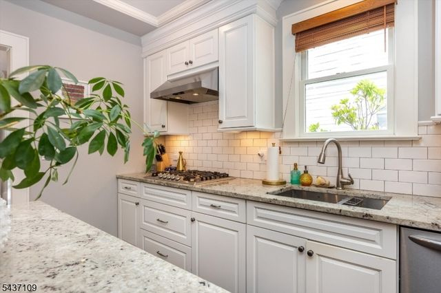 9 Amherst Ct, Maplewood Twp., NJ 07040
