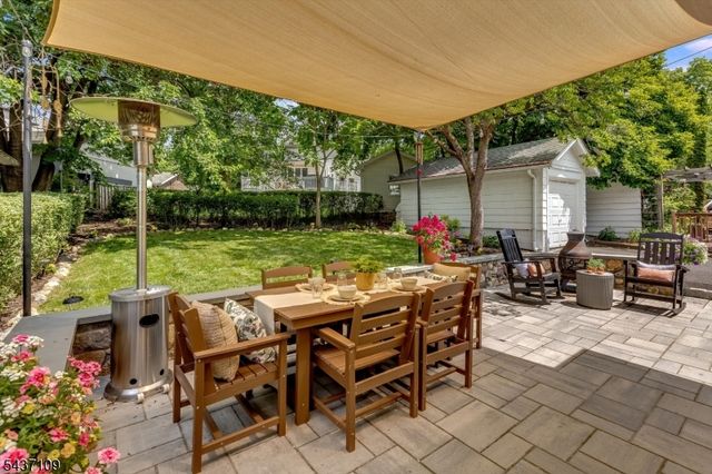 9 Amherst Ct, Maplewood Twp., NJ 07040