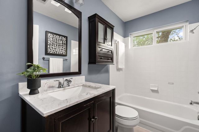 9605 Kangaroo LN, Austin, TX 78748