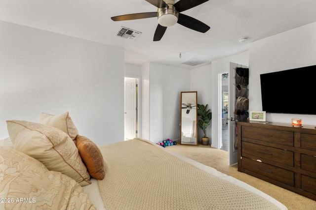 30591 N GUNDERSON Drive, San Tan Valley, AZ 85143