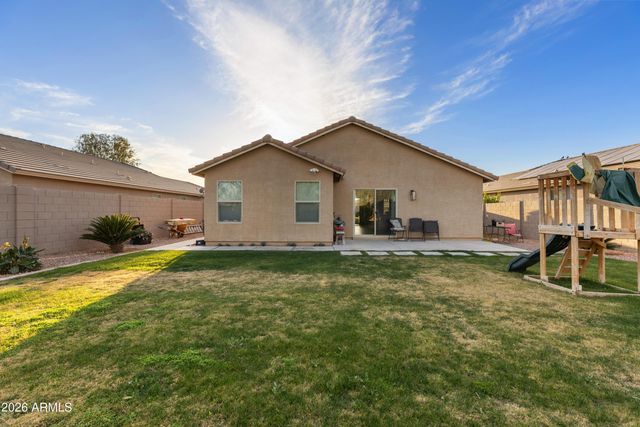 30591 N GUNDERSON Drive, San Tan Valley, AZ 85143