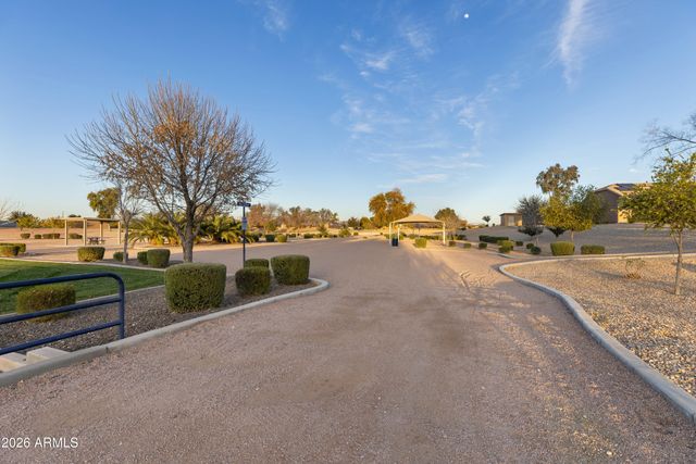 30591 N GUNDERSON Drive, San Tan Valley, AZ 85143