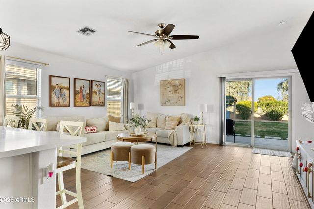 30591 N GUNDERSON Drive, San Tan Valley, AZ 85143