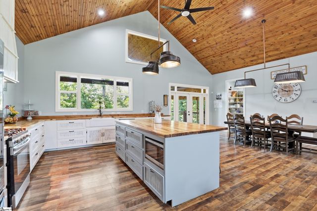 145 Night Sky Drive, Pickens, SC 29671