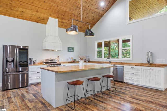 145 Night Sky Drive, Pickens, SC 29671
