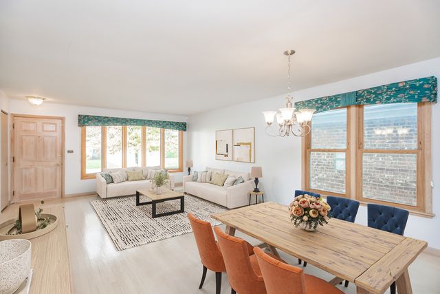 4621 N Anthon Avenue, Chicago, IL 60656