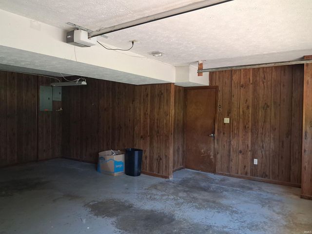 3646 S Old State Road 37, Springville, IN 47462