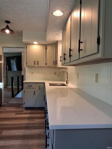 3646 S Old State Road 37, Springville, IN 47462