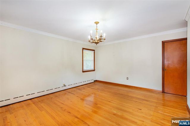 68 Bentley Road, Cedar Grove, NJ 07009
