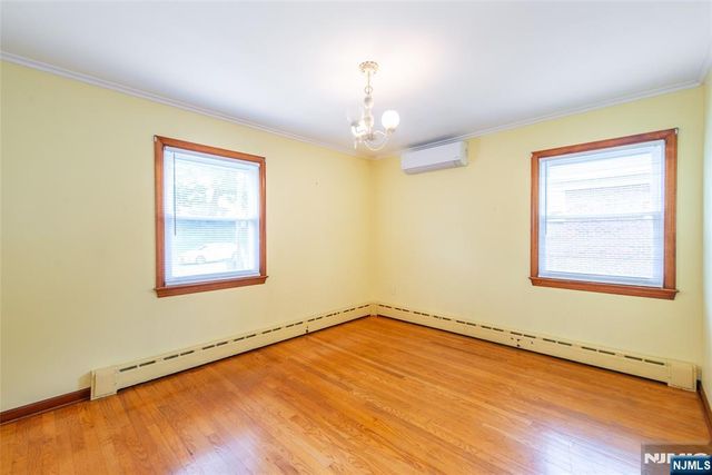 68 Bentley Road, Cedar Grove, NJ 07009