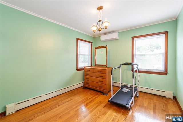 68 Bentley Road, Cedar Grove, NJ 07009