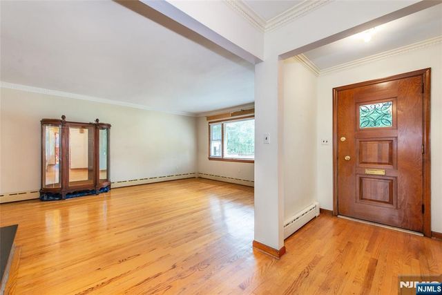 68 Bentley Road, Cedar Grove, NJ 07009