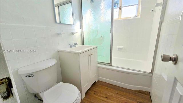 660 84th St 39, Miami Beach, FL 33141