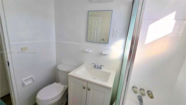 660 84th St 39, Miami Beach, FL 33141