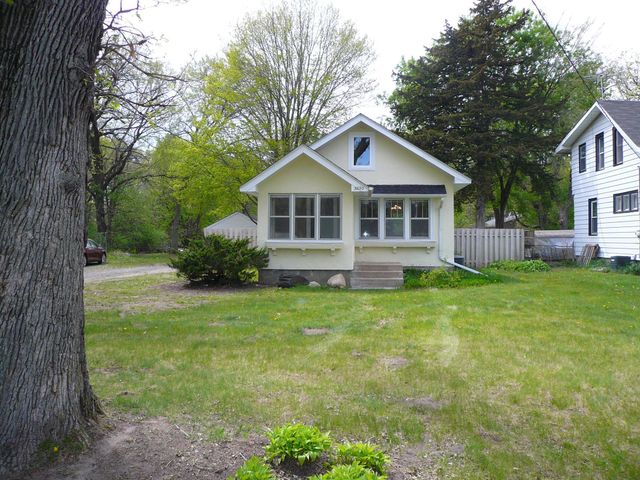 30950 Frontage Road, Stacy, MN 55079