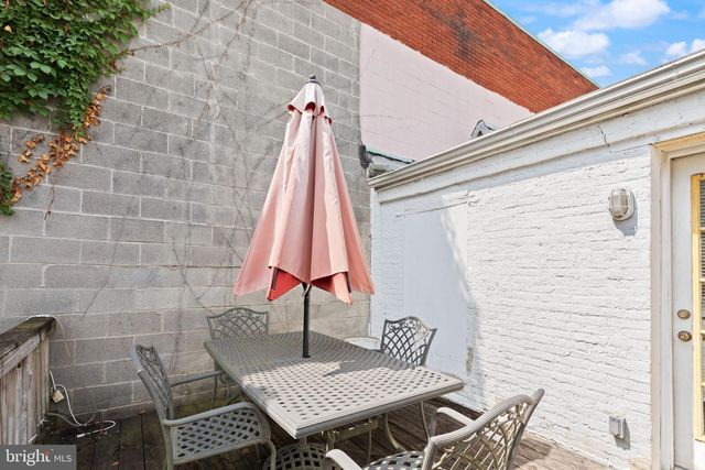 245 S MADEIRA ST, Baltimore, MD 21231