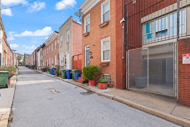 245 S MADEIRA ST, Baltimore, MD 21231