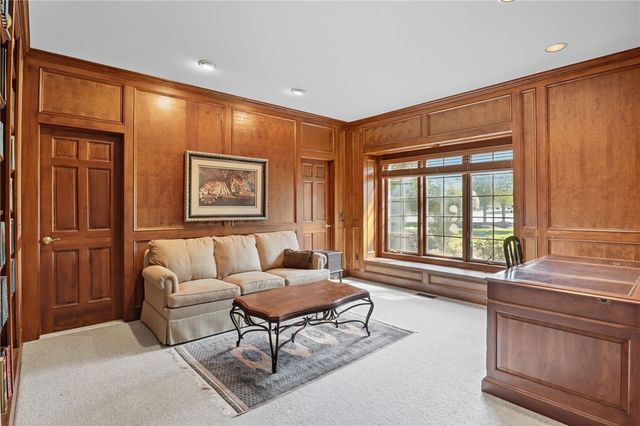 8054 Barony Woods, Victor, NY 14534