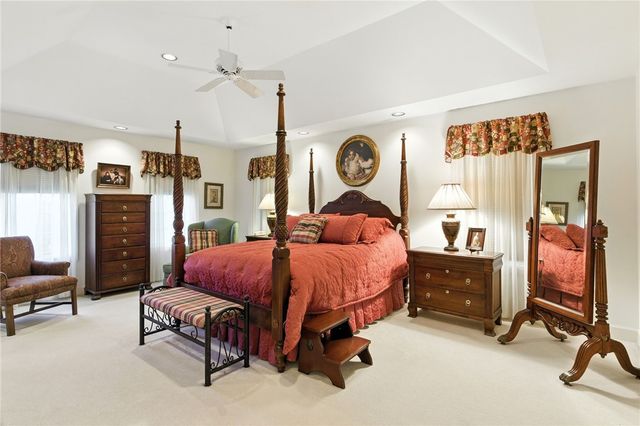 8054 Barony Woods, Victor, NY 14534