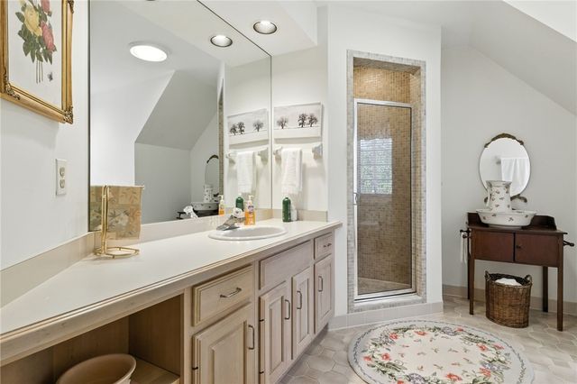 8054 Barony Woods, Victor, NY 14534