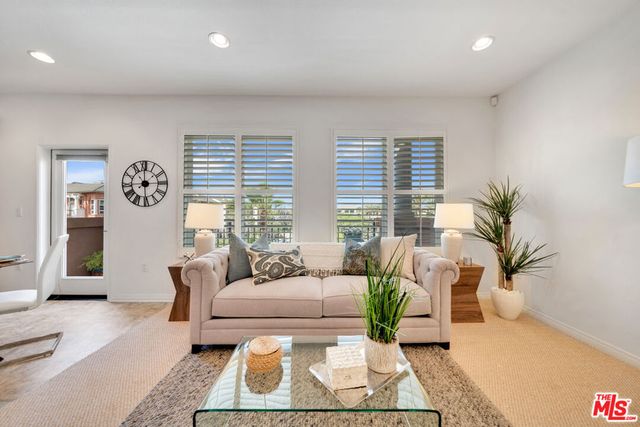 6020 Seabluff Drive 438, Playa Vista, CA 90094